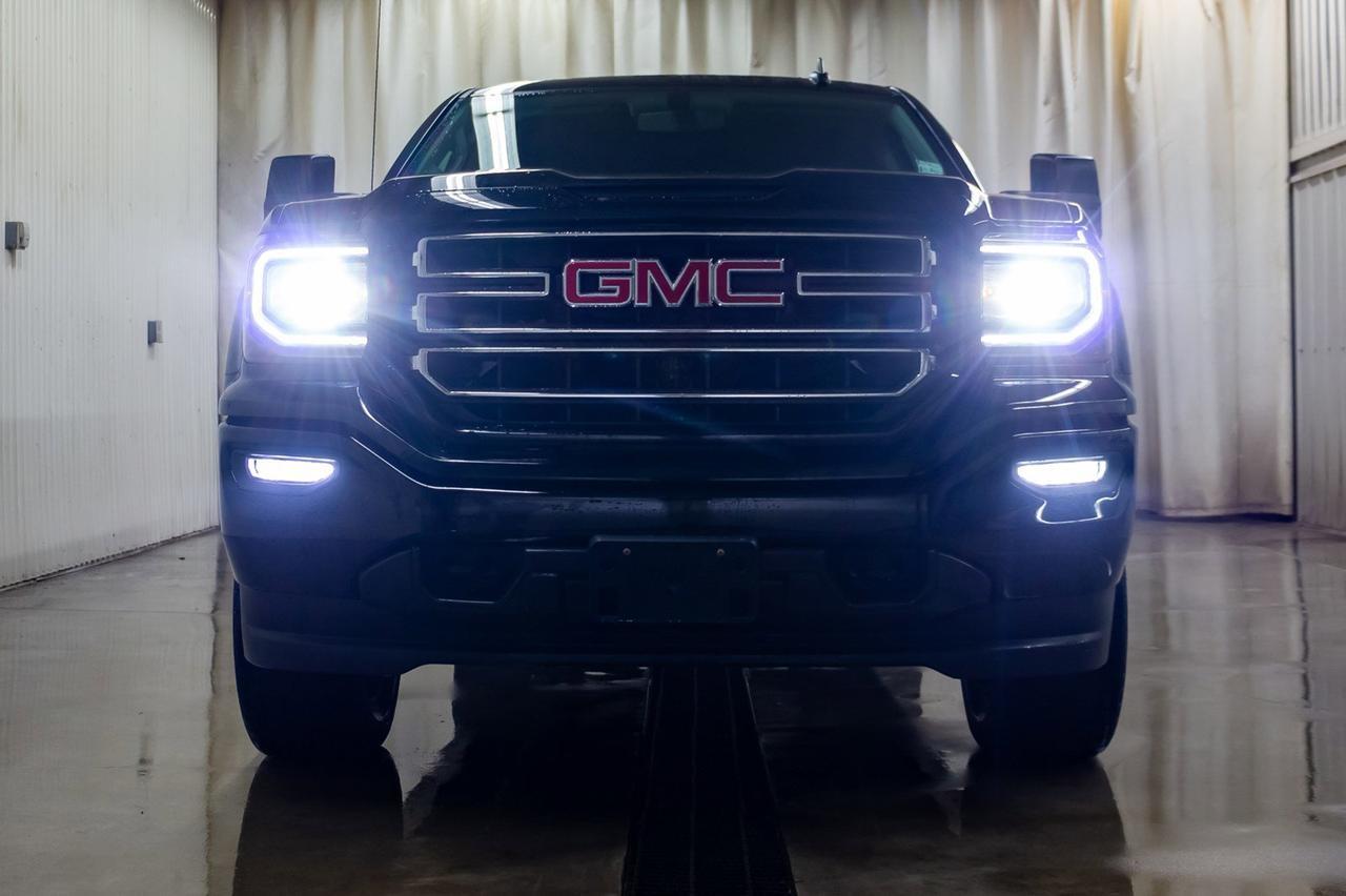 2017 GMC Sierra 1500 4x4 Crew Cab SLE Elevation Kodiak Red Deer AB