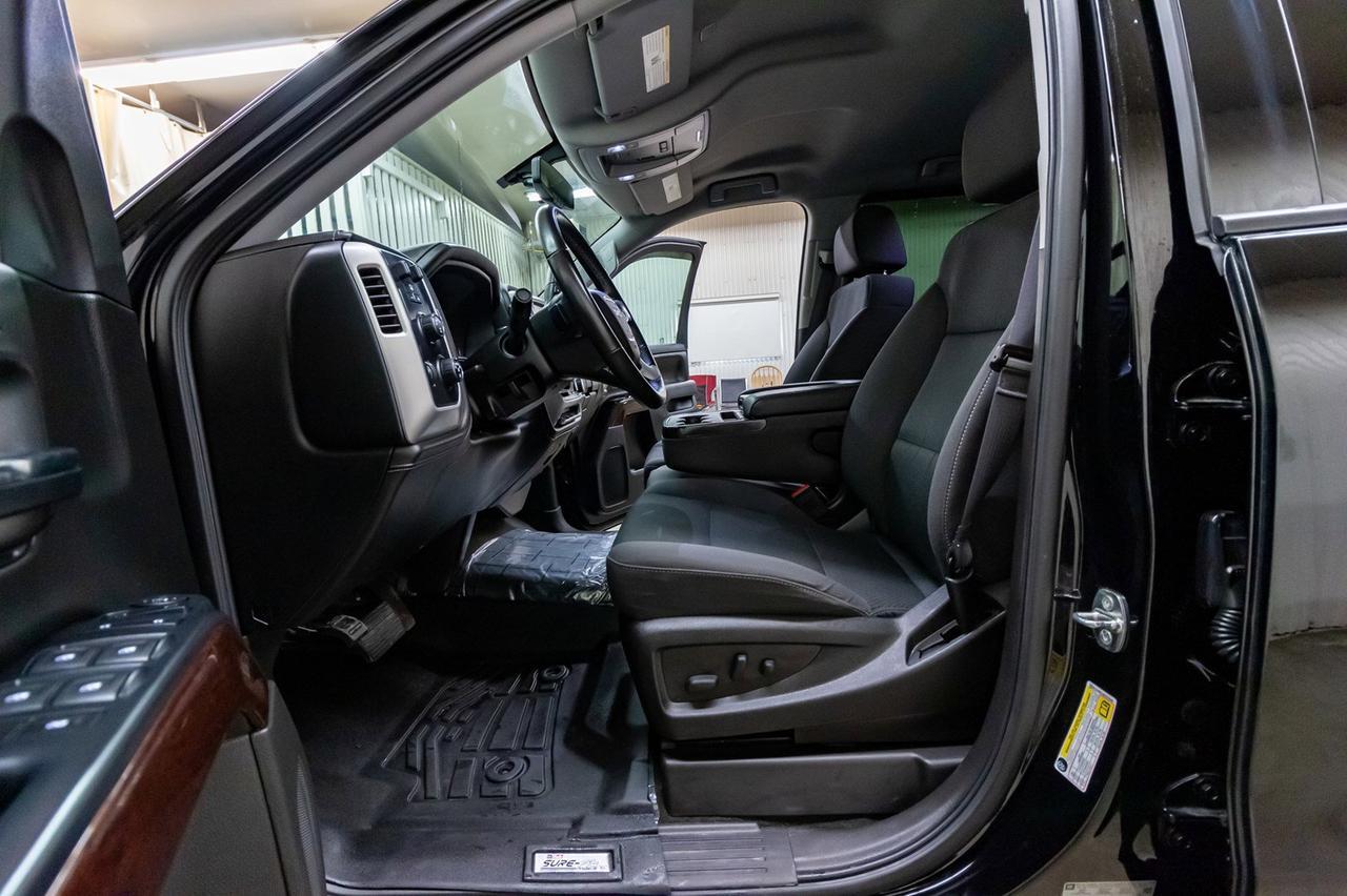 2017 GMC Sierra 1500 4x4 Crew Cab SLE Elevation Kodiak Red Deer AB