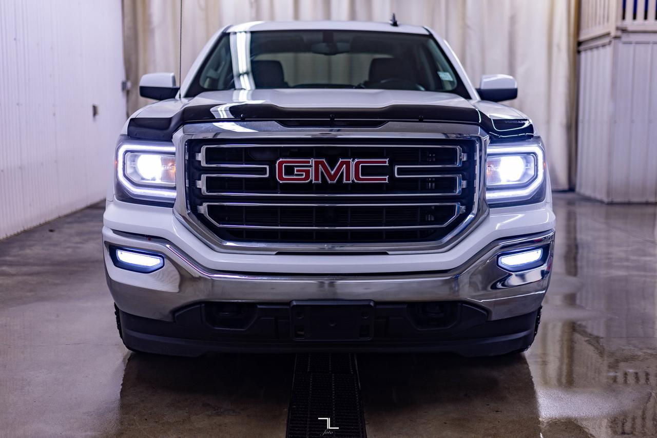 2017 GMC Sierra 1500 4x4 Crew Cab SLE Z71 BCam Red Deer AB