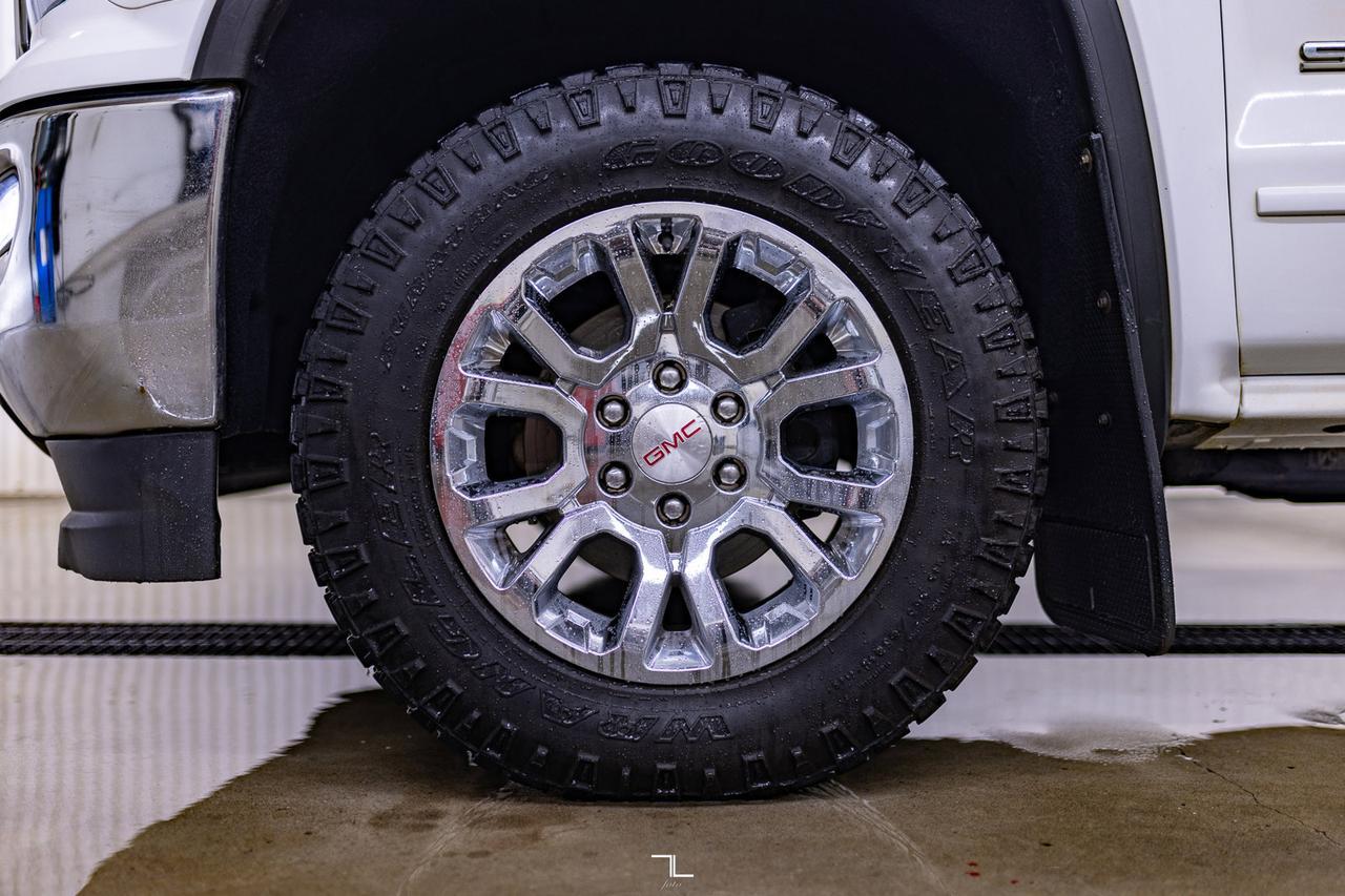 2017 GMC Sierra 1500 4x4 Crew Cab SLE Z71 BCam Red Deer AB