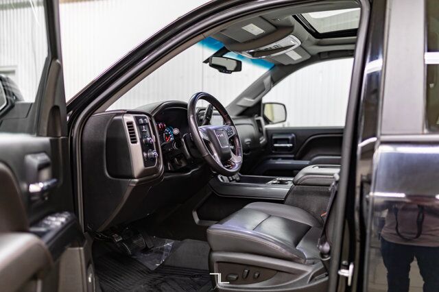 2017 GMC Sierra 1500 4x4 Crew Cab SLT All Terrain Leather Roof BCam Red Deer AB