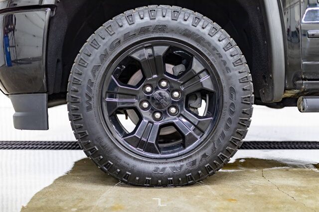 2017 GMC Sierra 1500 4x4 Crew Cab SLT All Terrain Leather Roof BCam Red Deer AB