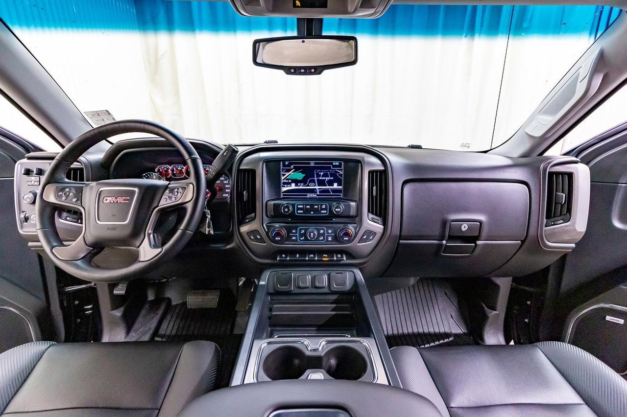 2017 GMC Sierra 1500 4x4 Crew Cab SLT All Terrain Leather Roof Nav Red Deer AB