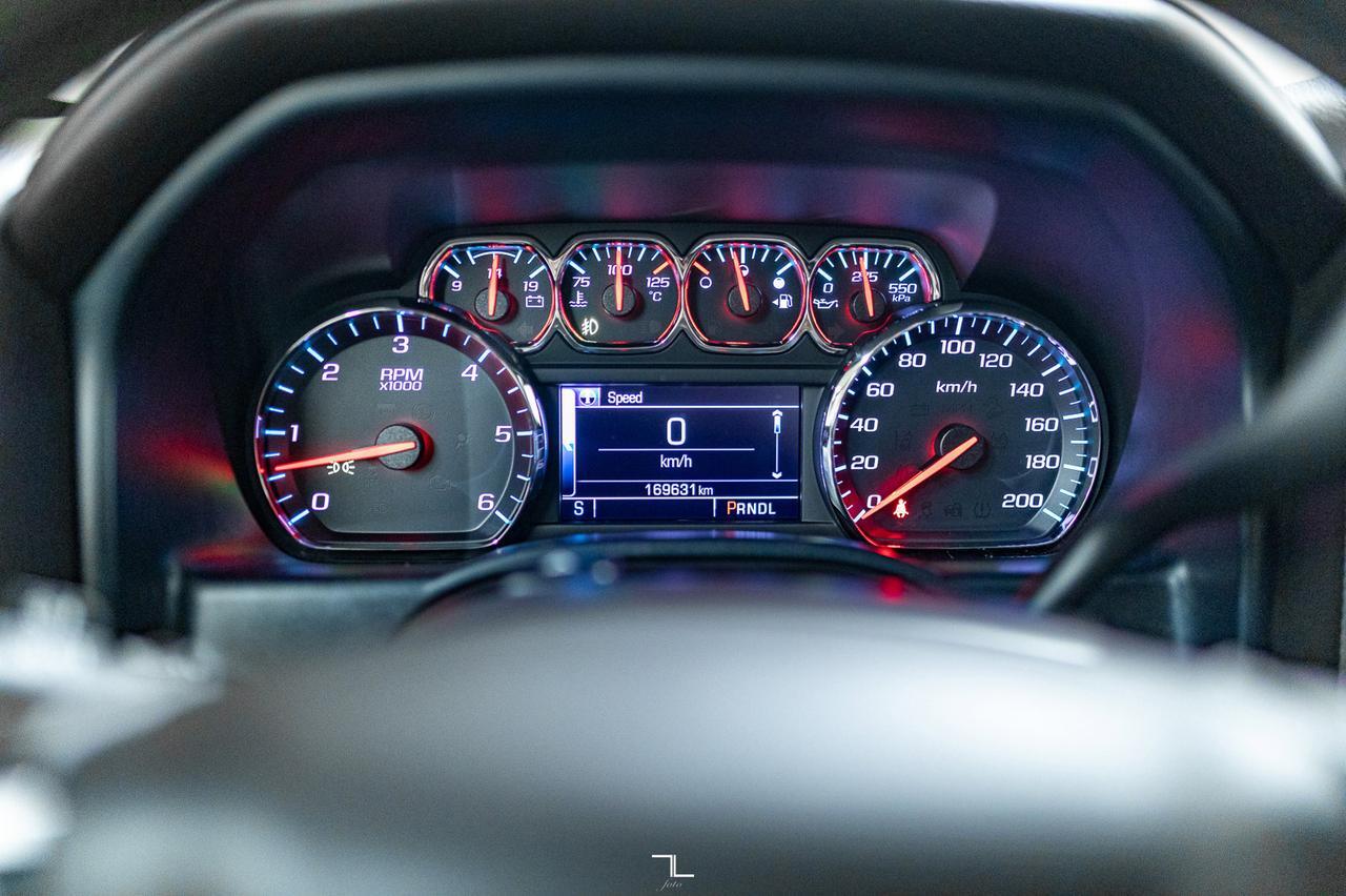 2017 GMC Sierra 1500 4x4 Crew Cab SLT Leather Nav BCam Red Deer AB