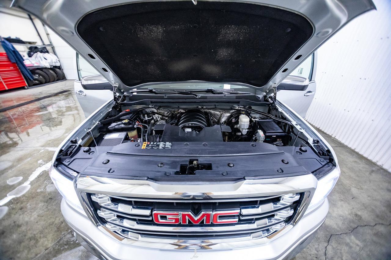 2017 GMC Sierra 1500 4x4 Crew Cab SLT Leather Nav BCam Red Deer AB