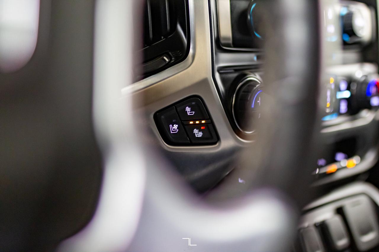 2017 GMC Sierra 1500 4x4 Crew Cab SLT Leather Nav BCam Red Deer AB