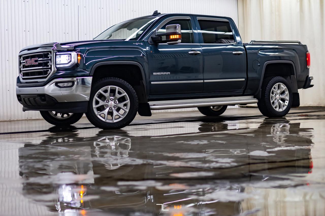 2017 GMC Sierra 1500 4x4 Crew Cab SLT Leather Nav BCam Red Deer AB
