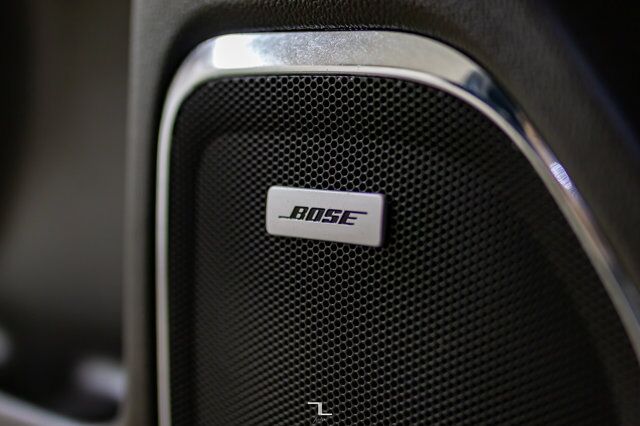 2017 GMC Sierra 1500 4x4 Crew Cab SLT Leather Nav BCam Red Deer AB