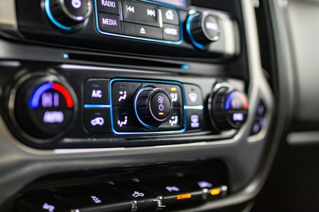 2017 GMC Sierra 1500 4x4 Crew Cab SLT Leather Nav BCam Red Deer AB