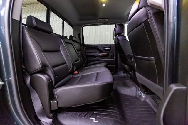 2017 GMC Sierra 1500 4x4 Crew Cab SLT Leather Nav BCam Red Deer AB