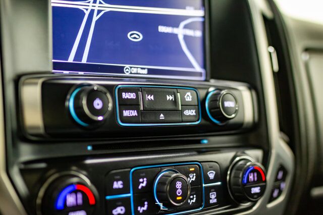 2017 GMC Sierra 1500 4x4 Crew Cab SLT Leather Nav BCam Red Deer AB