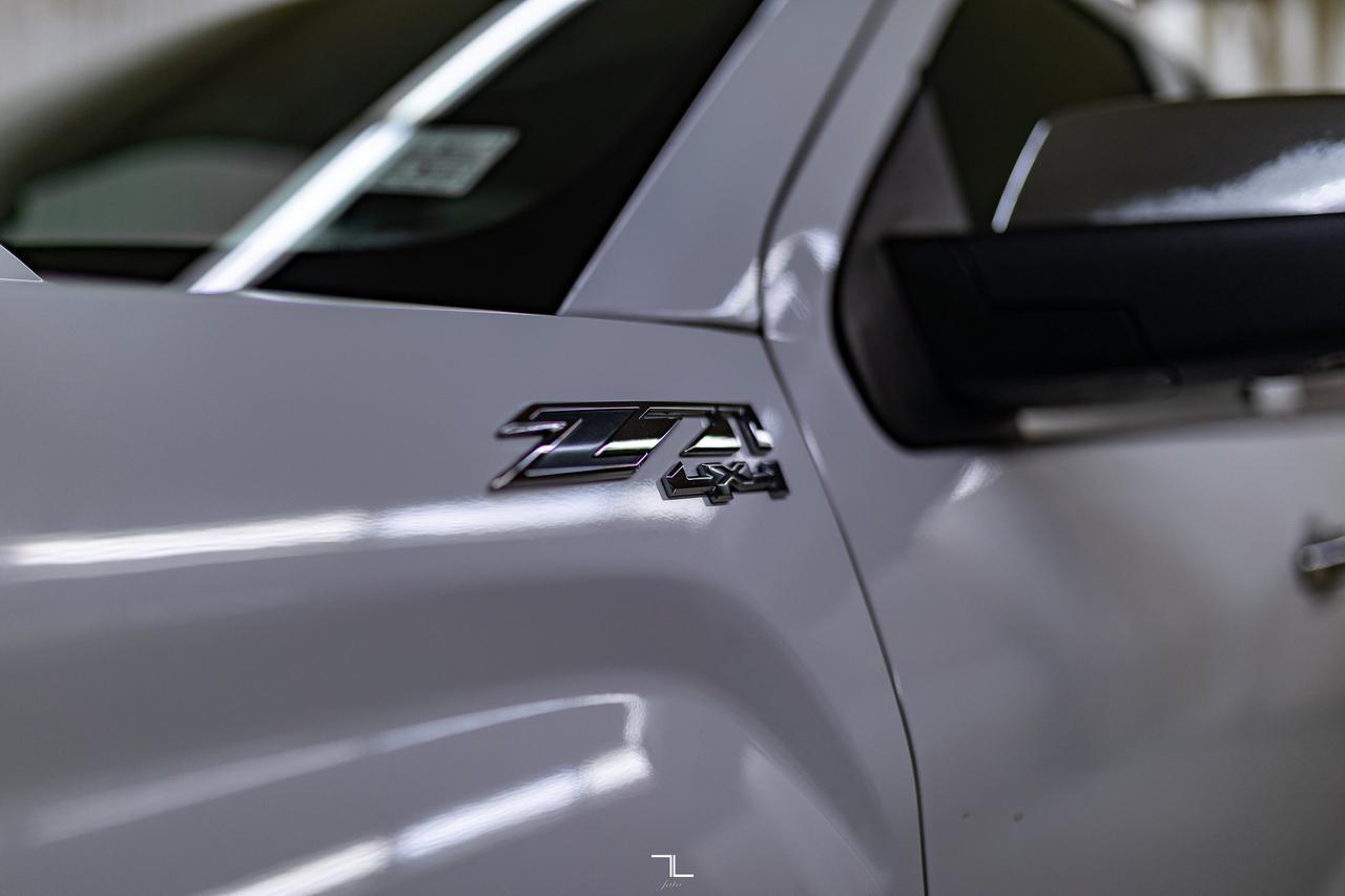 2017 GMC Sierra 1500 4x4 Crew Cab SLT Z71 Leather Roof Nav Red Deer AB