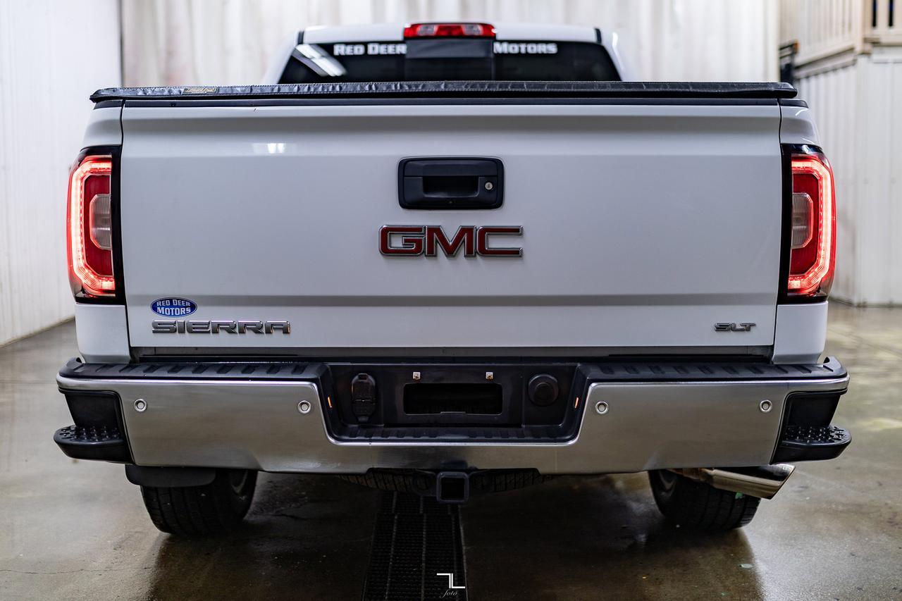 2017 GMC Sierra 1500 4x4 Crew Cab SLT Z71 Leather Roof Nav Red Deer AB