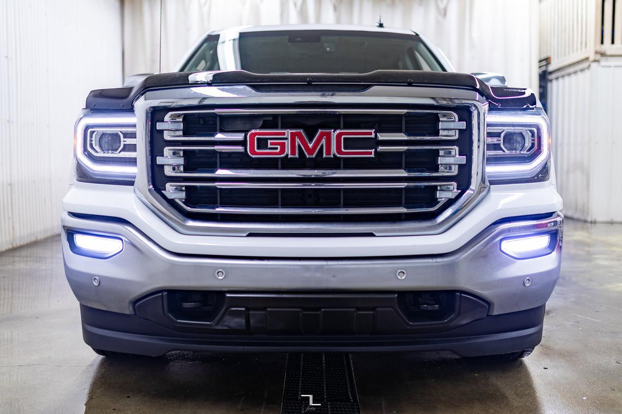 2017 GMC Sierra 1500 4x4 Crew Cab SLT Z71 Leather Roof Nav Red Deer AB