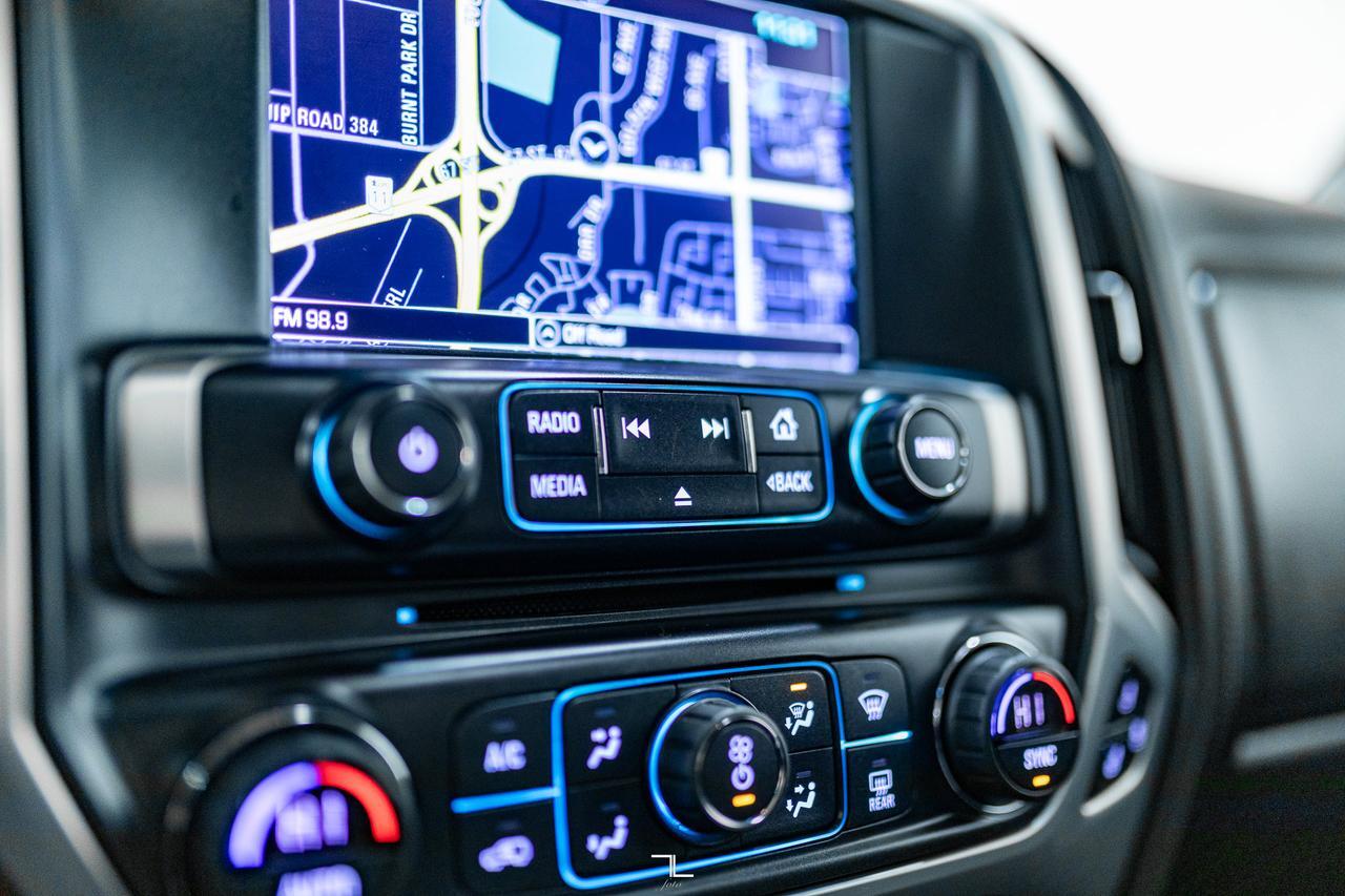 2017 GMC Sierra 1500 4x4 Crew Cab SLT Z71 Leather Roof Nav Red Deer AB