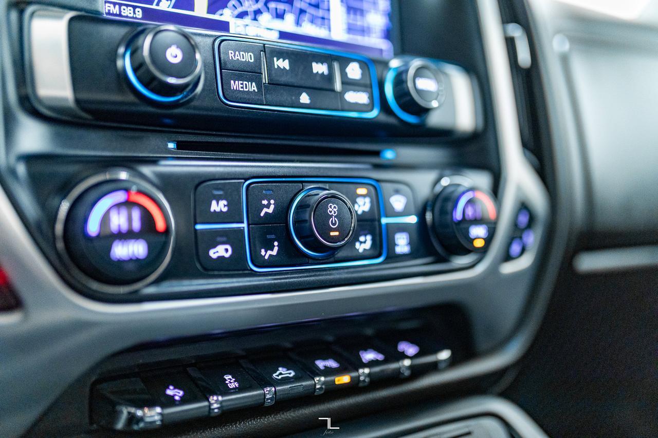 2017 GMC Sierra 1500 4x4 Crew Cab SLT Z71 Leather Roof Nav Red Deer AB