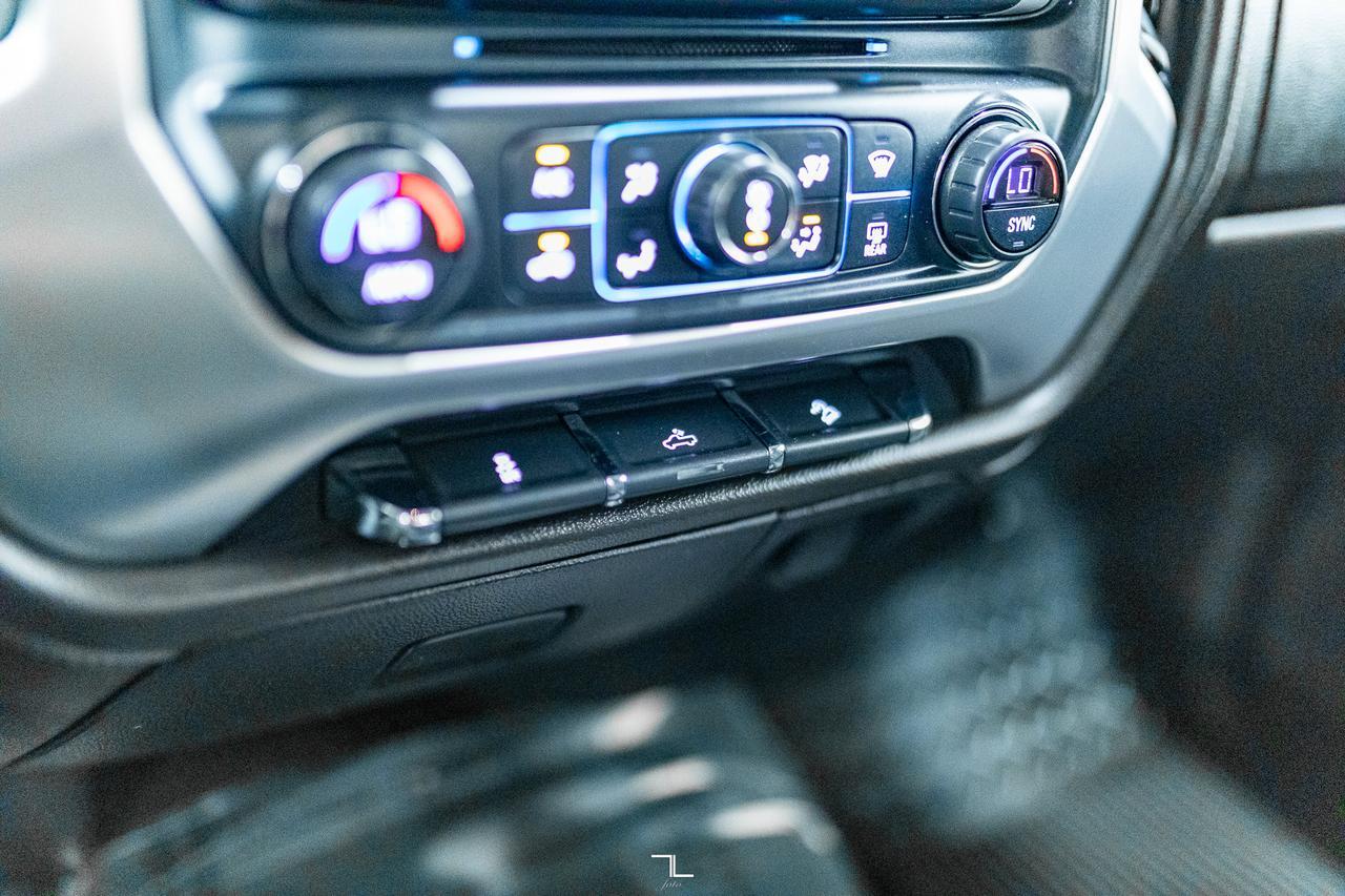 2017 GMC Sierra 1500 4x4 Double Cab SLE Z71 Kodiak PSeat BCam Red Deer AB