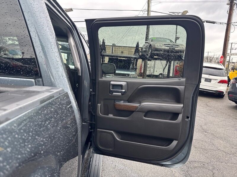 2017 GMC Sierra 1500 Denali Crew Cab 4WD w/ Denali Preferred Equipment Group Arlington VA