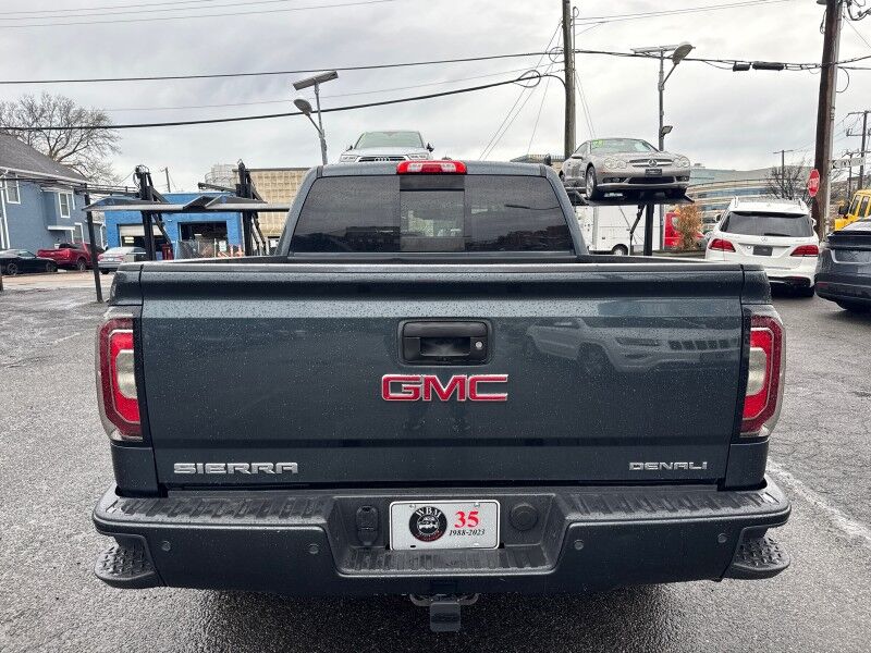 2017 GMC Sierra 1500 Denali Crew Cab 4WD w/ Denali Preferred Equipment Group Arlington VA