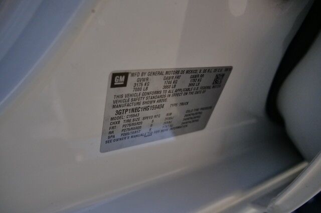 2017 GMC Sierra 1500 SLT / Premium Plus Package / Rear Entertainment! High Point NC