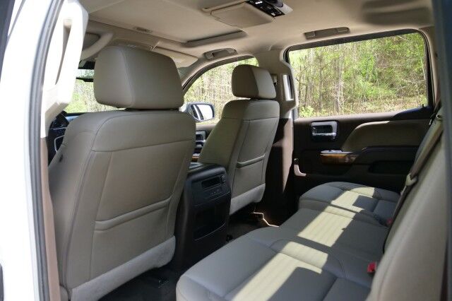 2017 GMC Sierra 1500 SLT / Premium Plus Package / Rear Entertainment! High Point NC