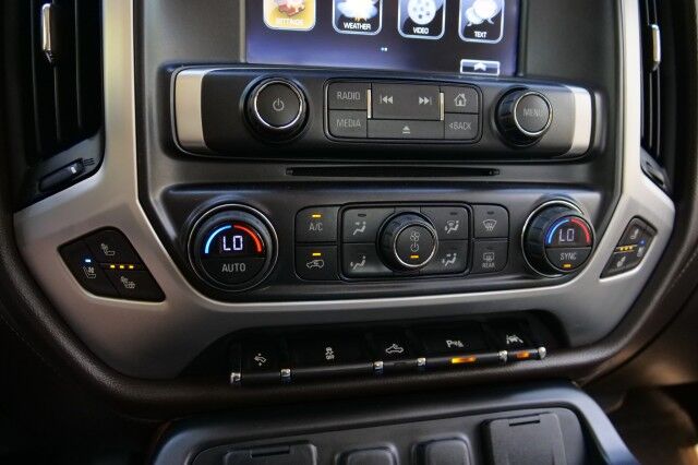 2017 GMC Sierra 1500 SLT / Premium Plus Package / Rear Entertainment! High Point NC