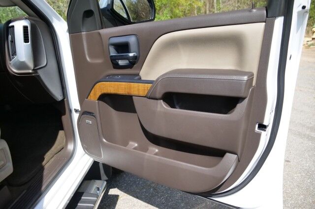 2017 GMC Sierra 1500 SLT / Premium Plus Package / Rear Entertainment! High Point NC