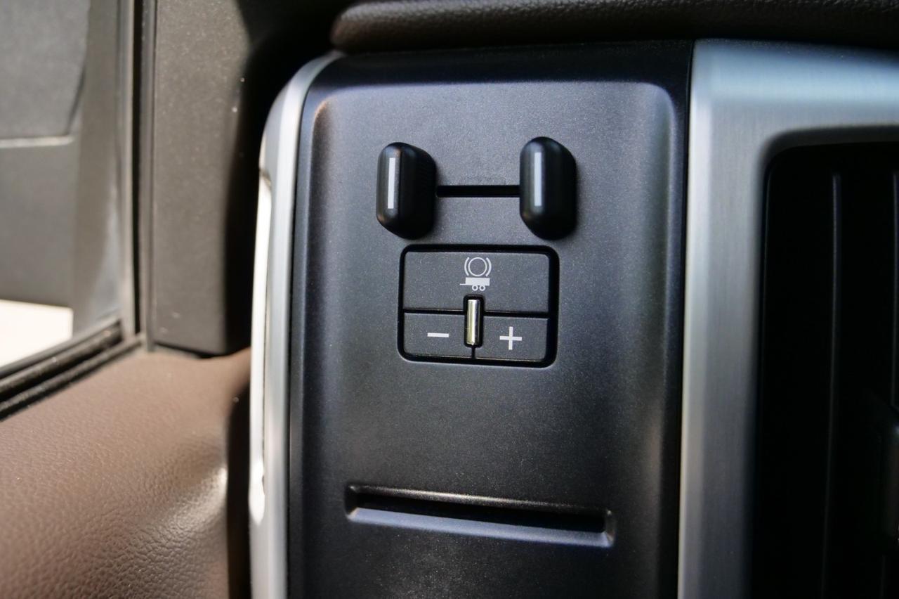 2017 GMC Sierra 1500 SLT / Premium Plus Package / Rear Entertainment! Lincolnton NC