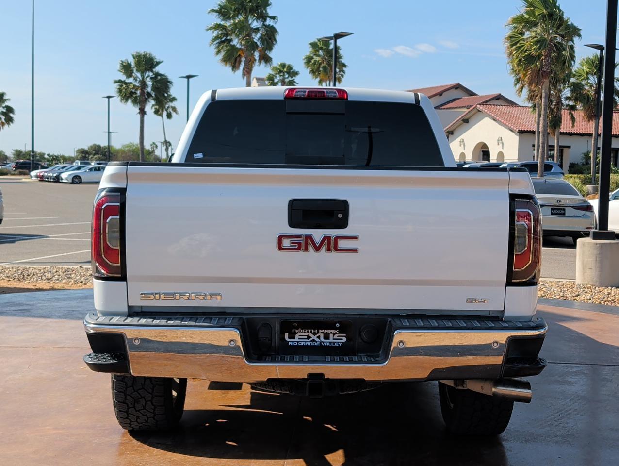 2017 GMC Sierra 1500 SLT