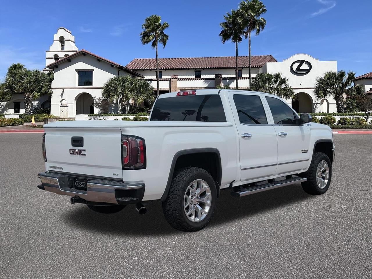 2017 GMC Sierra 1500 SLT
