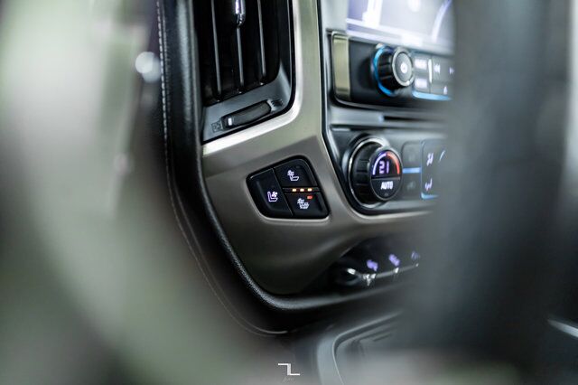 2017 GMC Sierra 2500 4x4 Crew Cab Denali HD Leather Roof Nav BCam Red Deer AB