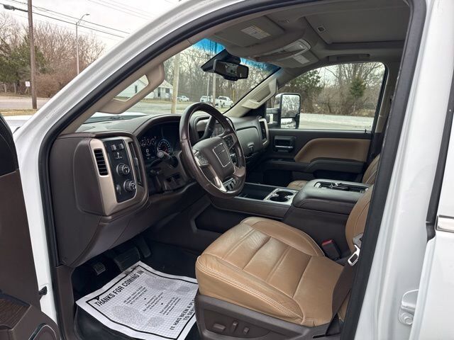 2017 GMC Sierra 2500 HD Denali Carbondale IL