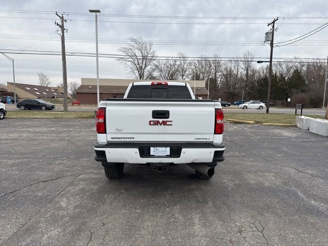 2017 GMC Sierra 2500 HD Denali Carbondale IL