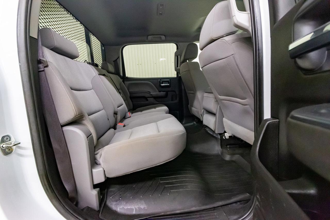 2017 GMC Sierra 2500HD 4x4 Crew Cab LT Deck Red Deer AB