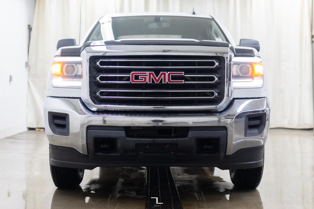 2017 GMC Sierra 2500HD 4x4 Crew Cab SLE BCam Red Deer AB
