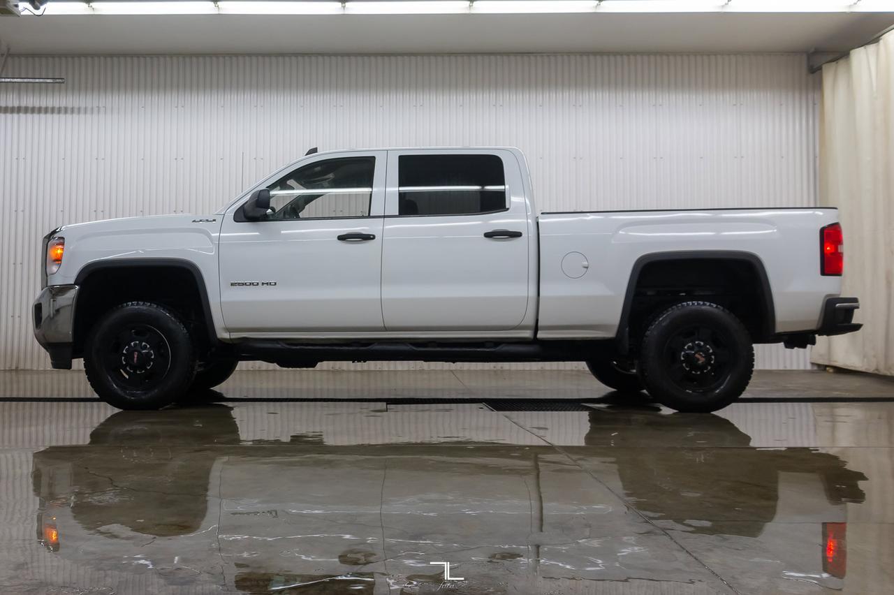 2017 GMC Sierra 2500HD 4x4 Crew Cab SLE BCam Red Deer AB