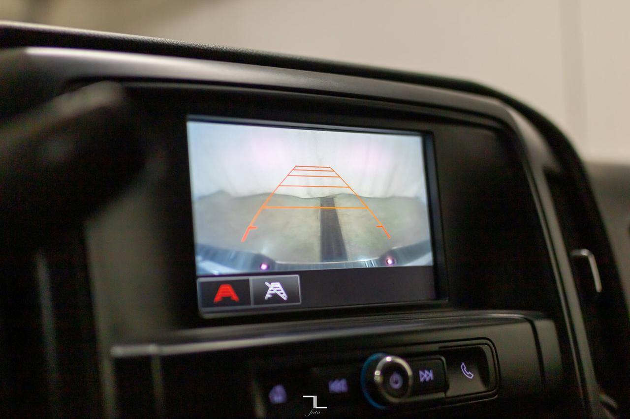 2017 GMC Sierra 2500HD 4x4 Crew Cab SLE BCam Red Deer AB