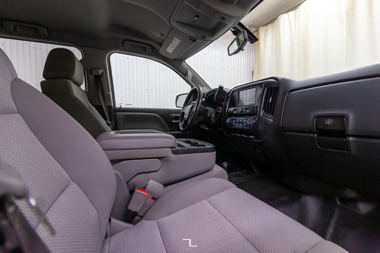 2017 GMC Sierra 2500HD 4x4 Crew Cab SLE BCam Red Deer AB