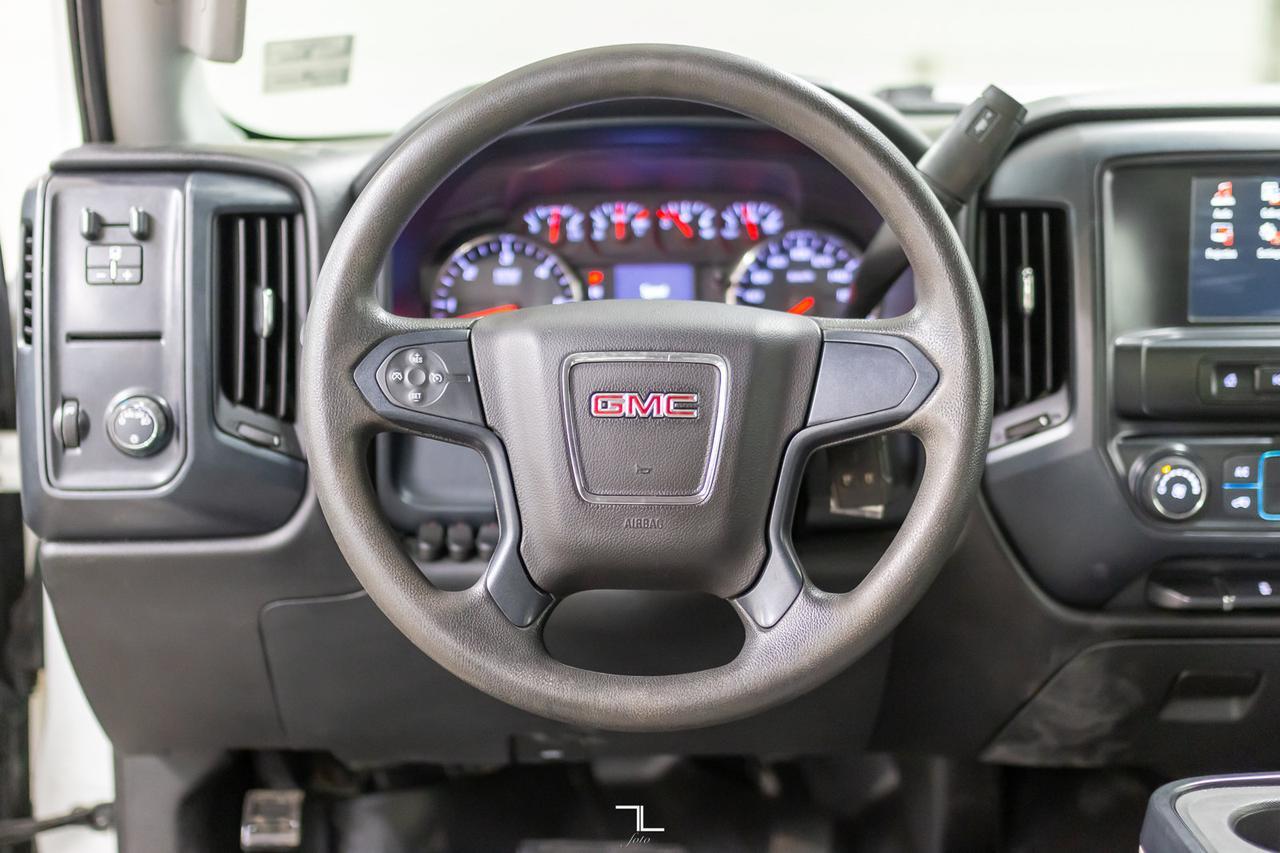 2017 GMC Sierra 2500HD 4x4 Crew Cab SLE BCam Red Deer AB