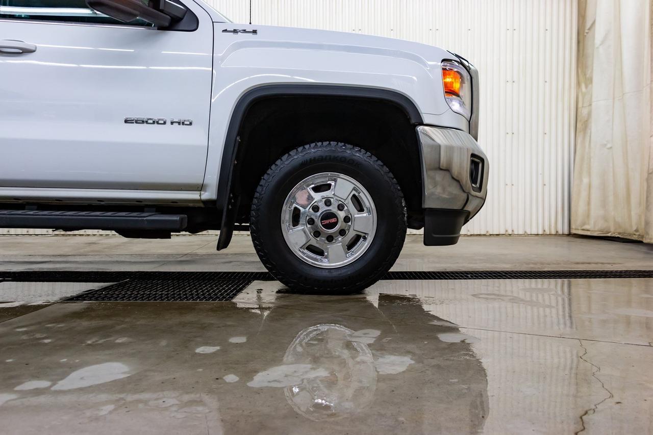 2017 GMC Sierra 2500HD 4x4 Crew Cab SLE BCam Red Deer AB