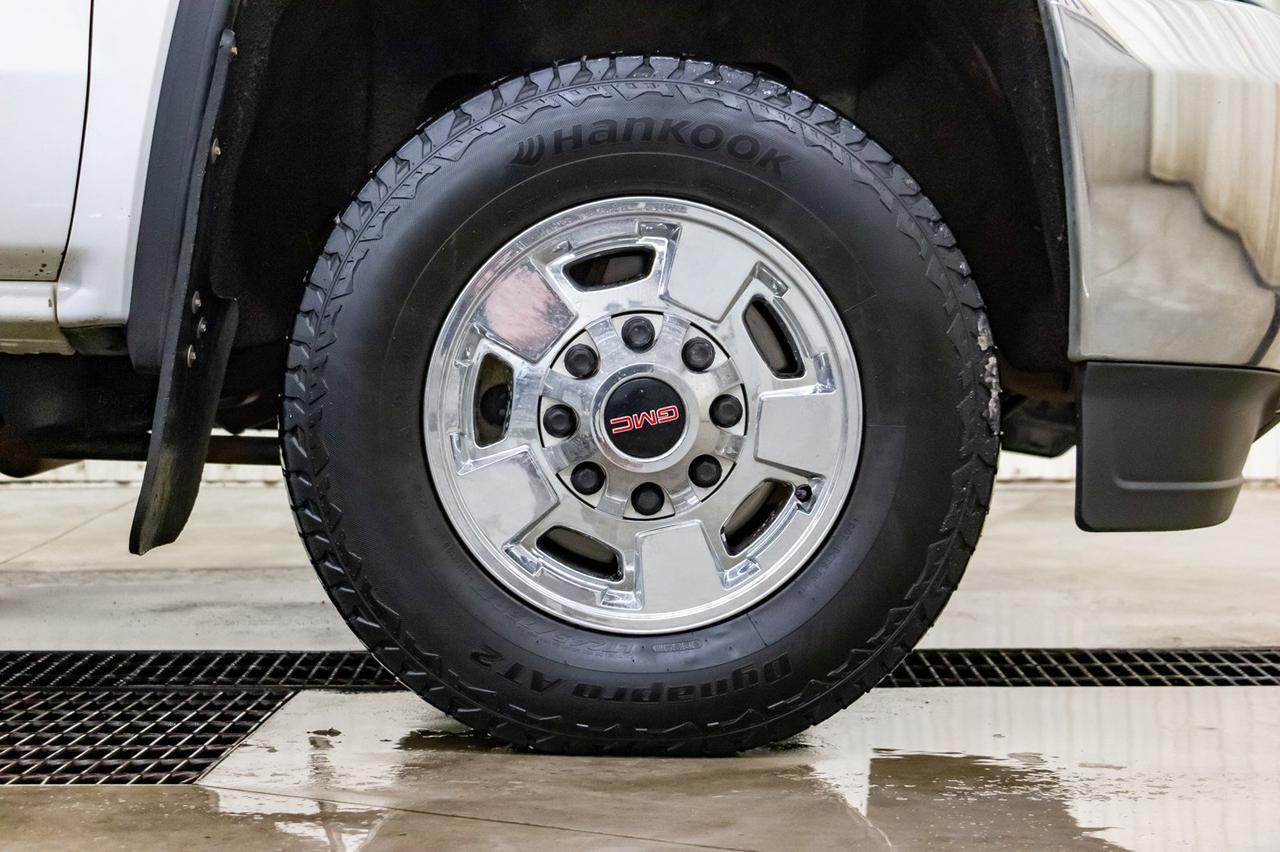 2017 GMC Sierra 2500HD 4x4 Crew Cab SLE BCam Red Deer AB