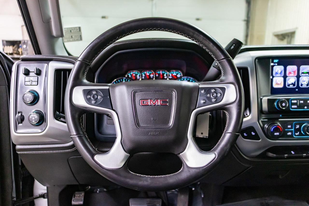 2017 GMC Sierra 2500HD 4x4 Crew Cab SLE Leather BCam Red Deer AB