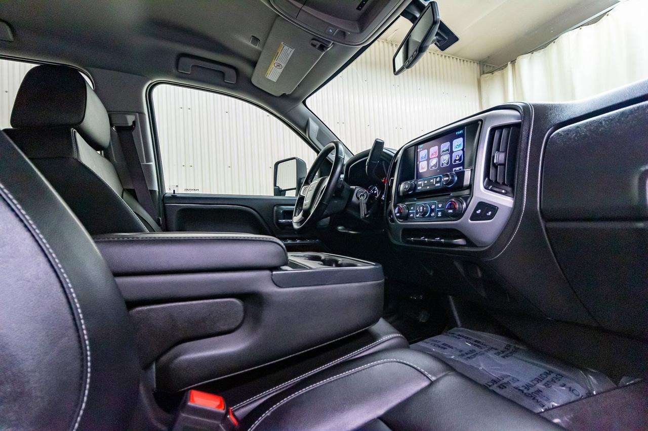 2017 GMC Sierra 2500HD 4x4 Crew Cab SLE Leather BCam Red Deer AB