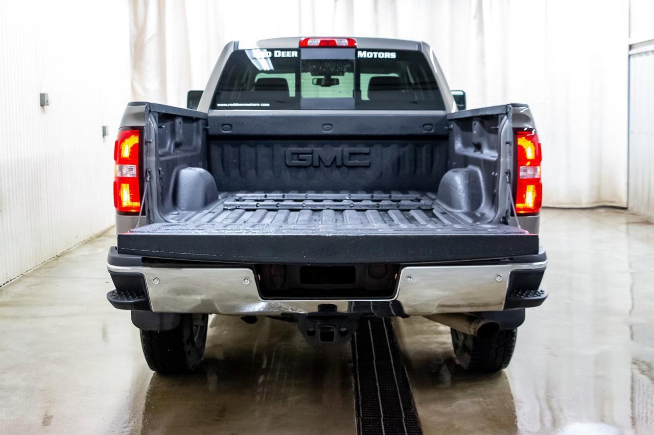 2017 GMC Sierra 2500HD 4x4 Crew Cab SLE Leather BCam Red Deer AB