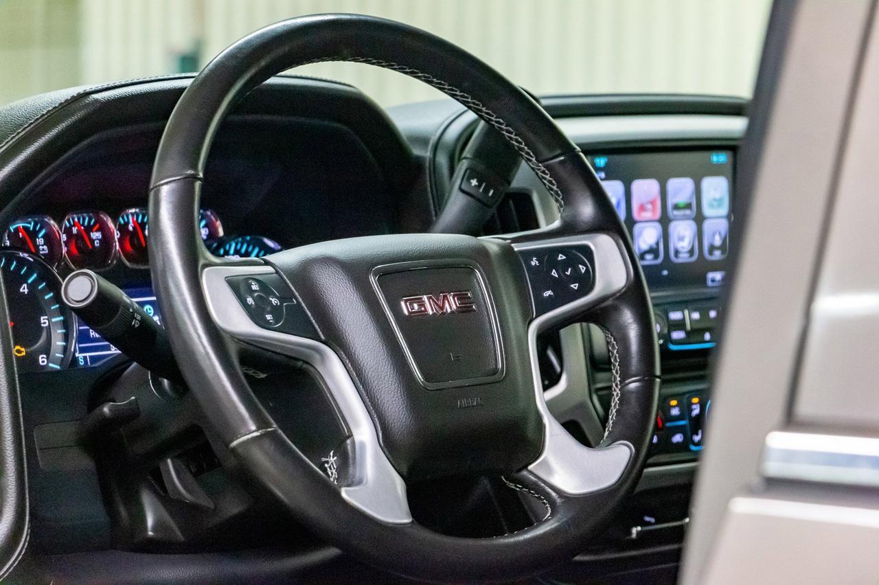 2017 GMC Sierra 2500HD 4x4 Crew Cab SLE Leather BCam Red Deer AB