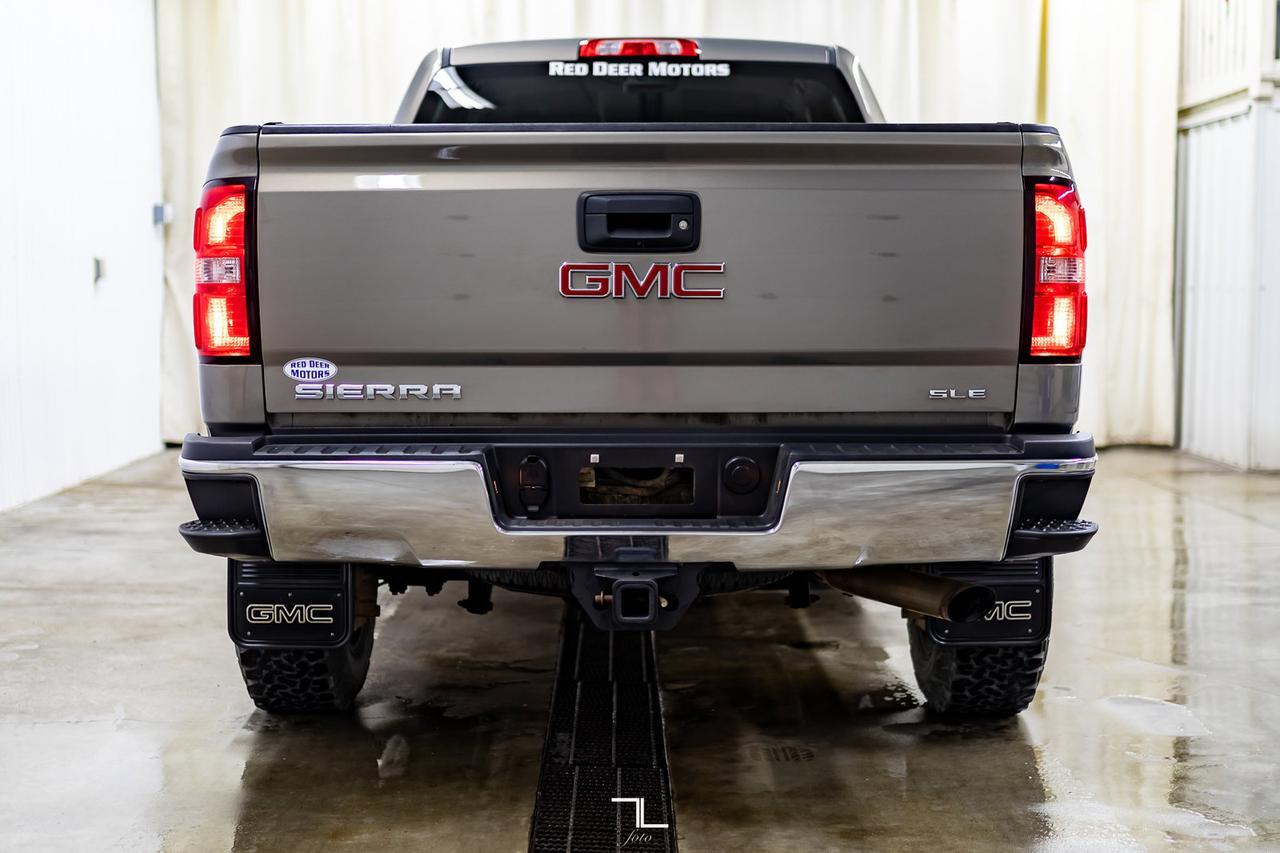 2017 GMC Sierra 2500HD 4x4 Crew Cab SLE Z71 BCam Fuel Wheels Red Deer AB