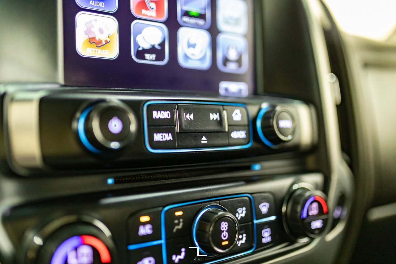 2017 GMC Sierra 2500HD 4x4 Crew Cab SLE Z71 BCam Fuel Wheels Red Deer AB