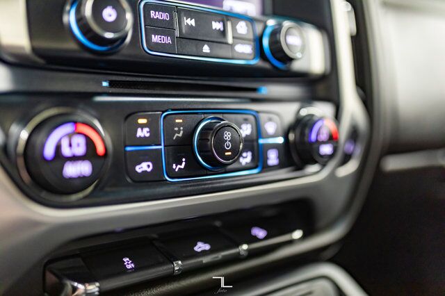 2017 GMC Sierra 2500HD 4x4 Crew Cab SLE Z71 BCam Fuel Wheels Red Deer AB