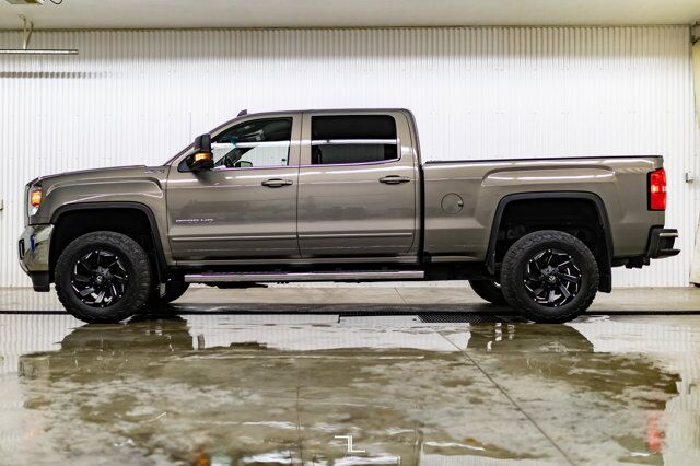 2017 GMC Sierra 2500HD 4x4 Crew Cab SLE Z71 BCam Fuel Wheels Red Deer AB