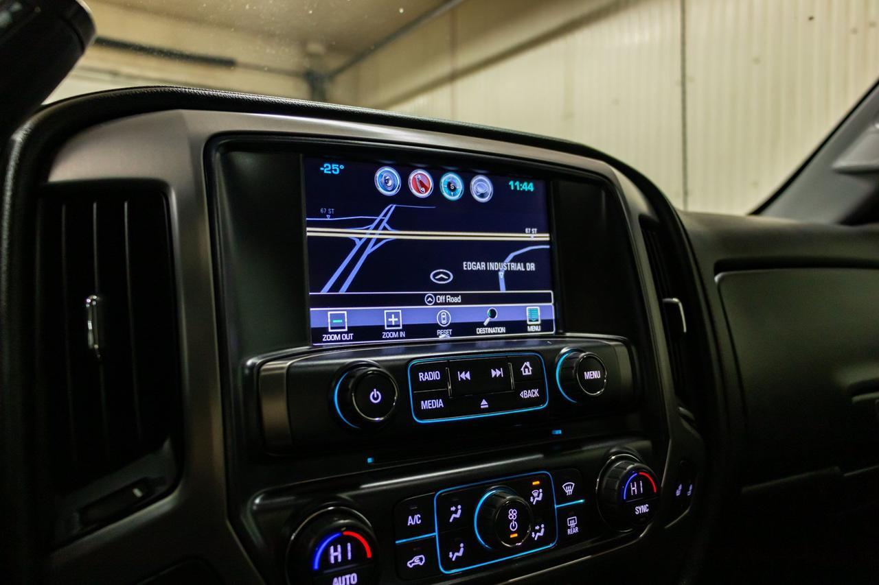 2017 GMC Sierra 2500HD 4x4 Crew Cab SLT All Terrain Diesel Red Deer AB